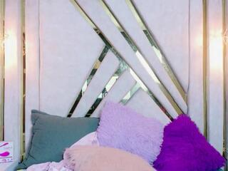 Cloe Joness webcam model stream image