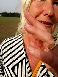 Your_Wish_4U webcam model stream image