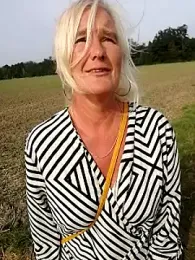 Your_Wish_4U webcam model stream image