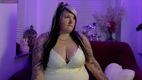 CurvyAngelina_Official webcam stripchat model stream image