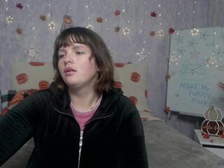 Stacey L webcam model stream image