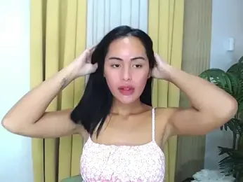 HeavenlyStarlight webcam model stream image