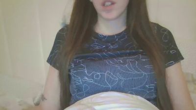 SweetTinyAnniex webcam model stream image