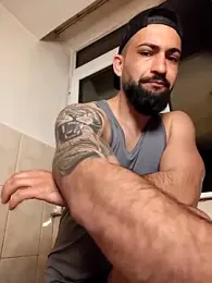 Tommy_Porn_ webcam stripchat model stream image