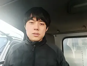 whitebriefboy webcam model stream image