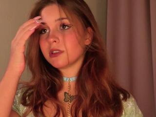 Jaye Hartinger webcam model stream image