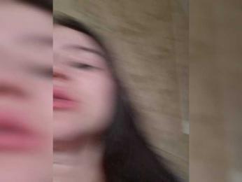 Evelina130399 webcam model stream image
