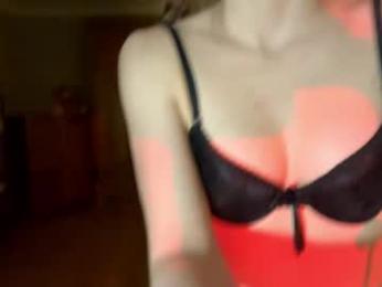 kirameoww webcam model stream image