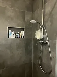 AdelinaAlia webcam model stream image