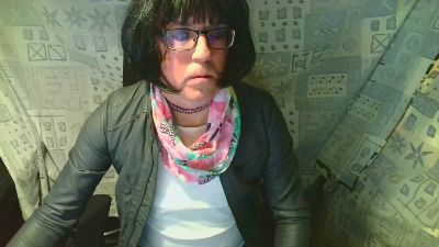 DWT_Svenja webcam model stream image