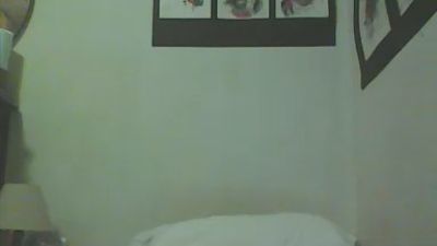 AliceBehind webcam model stream image