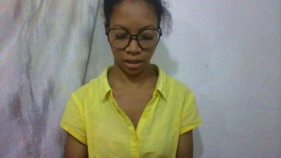 Fanirivaleri webcam model stream image