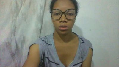 Fanirivaleri webcam model stream image