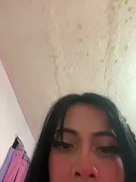 YummyGirl_ webcam stripchat model stream image