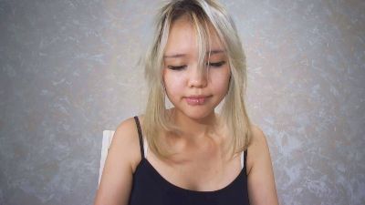 HuongZeimetz webcam cam4 model stream image