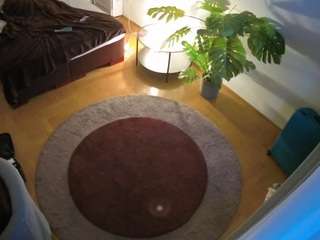 voyeurcam-julmodels-whitebed-5 webcam model stream image