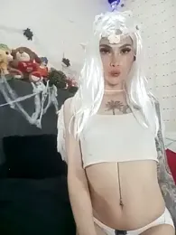 Devilnia9 webcam model stream image