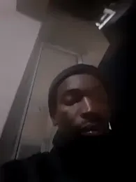 Lets-Collaborate webcam model stream image