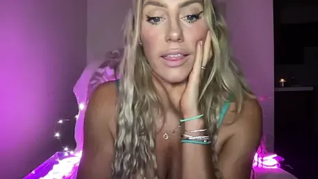 Fitnessbabe69 webcam model stream image