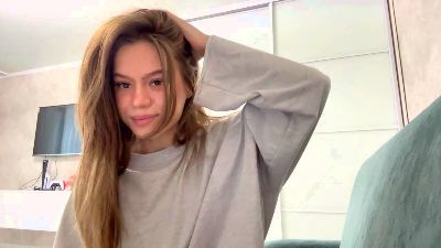 LaurieKempkens webcam model stream image