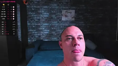 mark_normal webcam model stream image