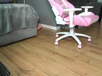 amilia4u webcam model stream image