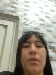 kim_monti webcam model stream image