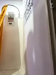 kim_monti webcam model stream image