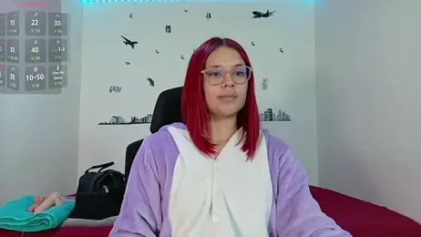 Sophie_new25 webcam model stream image