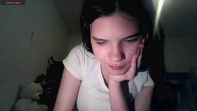 ArlyneSwilling webcam model stream image