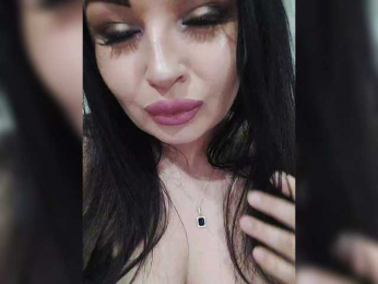 SilverCrystal webcam model stream image