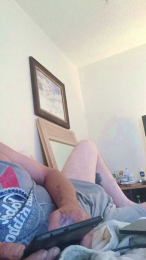 Badidealetsdoit webcam model stream image