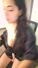 sweet_scarlett_ webcam model stream image