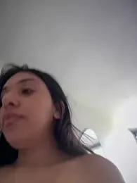 kiaraglam2 webcam model stream image