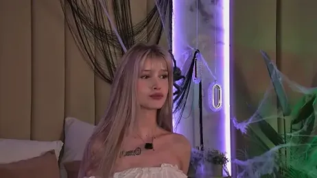 BellaSecrett webcam model stream image