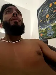 Zyan_Moratto webcam model stream image