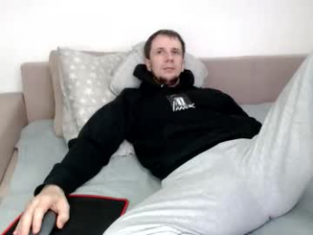 nikkiaadel webcam model stream image