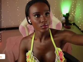 luanarisque webcam chaturbate model stream image