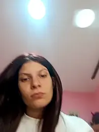 MeCherryy webcam model stream image