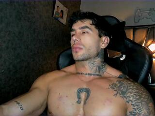 Aron Price webcam model stream image