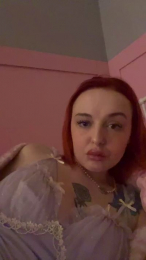 NiccyCherry webcam model stream image