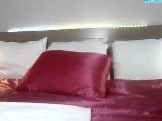 tastethepeach webcam model stream image