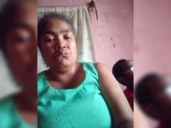 Aiiina webcam model stream image