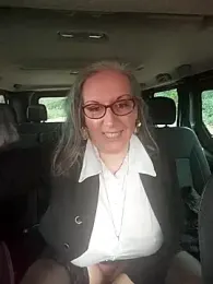 Feelineducentre webcam model stream image