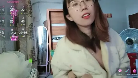 Lili_666 webcam stripchat model stream image