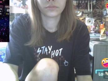 EvaaKisssss webcam model stream image