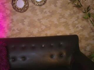 Cherry Chel webcam model stream image