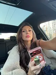 LunaBex webcam model stream image