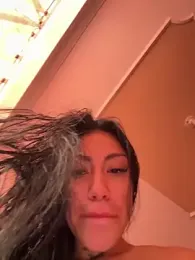 Efy-bonny webcam model stream image