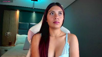 MilaRoses webcam model stream image